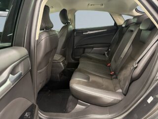Ford Mondeo 2.0 TDCi AWD Powershift Business S&V-Hjul/Dvärm/Kamera – bild 13