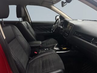Mitsubishi Outlander PHEV CVT Fleet Edition Dragkrok/Psens/SoV-Däck/Rattvärm – bild 10