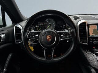 Porsche Cayenne PHEV S E-Hybrid AWD 416hk Drag/Värmare/Kamera/SoV-Hjul – bild 8