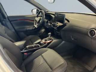 Nissan Juke 1.0 DIG-T MOMS 360° kamera BOSE-ljud Rattvärme S&V – bild 10