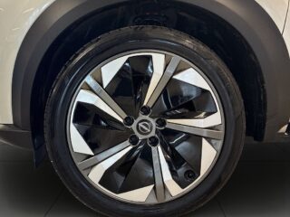 Nissan Juke 1.0 DIG-T MOMS 360° kamera BOSE-ljud Rattvärme S&V – bild 14