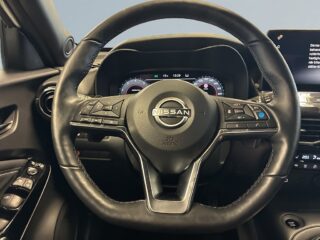 Nissan Juke 1.0 DIG-T MOMS 360° kamera BOSE-ljud Rattvärme S&V – bild 9