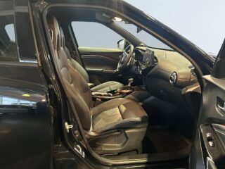 Nissan Juke 1.0 DIG-T DCT BOSE/360/Skinn/Navi/SoV/MOMSAD/1-Ägare – bild 10