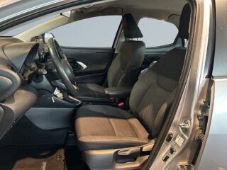 Mazda 2 Hybrid MOMS/Kamera/SoV/Carplay/Adap.Fhållare/1-Ägare – bild 13
