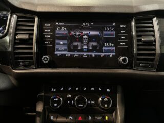 Skoda Kodiaq 7-Sits 2.0 TSI 4×4 Drag Kamera Skinn Pvärm Canton SoV – bild 21