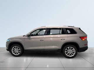 Skoda Kodiaq 7-Sits 2.0 TSI 4×4 Drag Kamera Skinn Pvärm Canton SoV – bild 4
