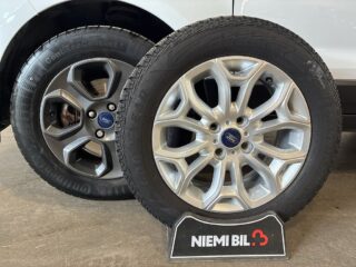 Ford Ecosport Trend Plus Drag Farthållare Navi Rattvärme Psens S&V – bild 17