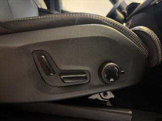 Volvo XC90 7-sits D5 AWD Inscription Drag Mvärme Luftfjäd 360° S&V – bild 17