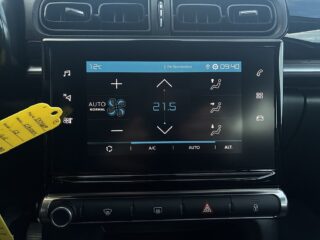 Citroën C3 PureTech Feel MOMS/SoV-Däck/MoK-Värmare – bild 15