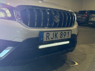 Suzuki S-Cross SX4 1.0 Boosterjet VVT AllGrip Drag Mvärm Kamera SoV – bild 23
