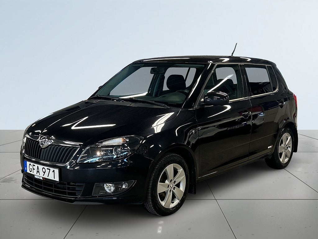 Skoda Fabia 1.2 TSI Ambition Kamkedja/M&K-Värm/Kiruna-körd/S&V-Däck