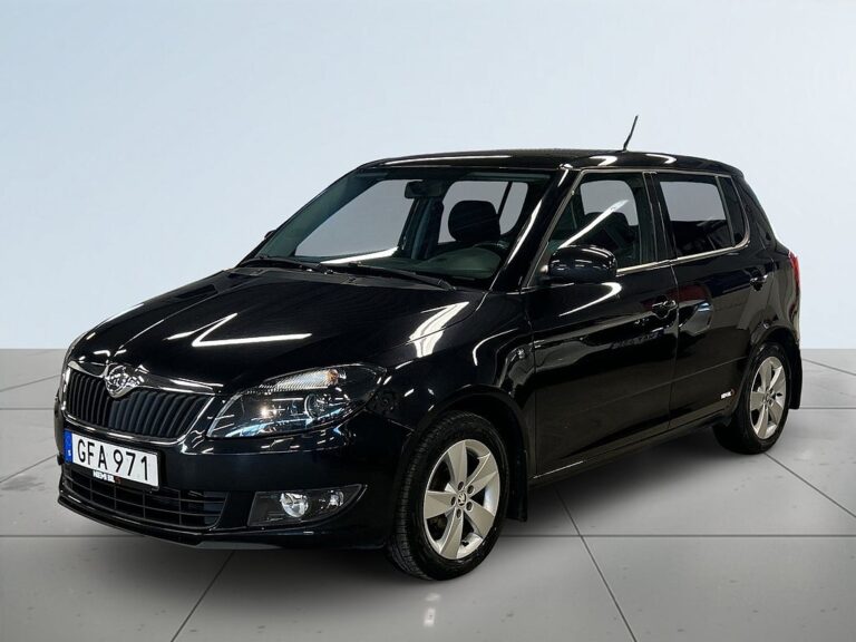 Skoda Fabia 1.2 TSI Ambition Kamkedja/M&K-Värm/Kiruna-körd/S&V-Däck