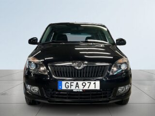 Skoda Fabia 1.2 TSI Ambition Kamkedja/M&K-Värm/Kiruna-körd/S&V-Däck – bild 2