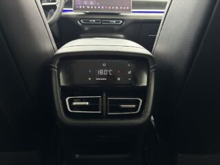 Mazda 6e Long Range Takumi 10-Årsgaranti/SONY/360/SoV-Däck/Pano – bild 19