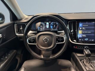 Volvo V60 D4 AWD Momentum Drag/Värmare/Kamera/SoV – bild 9