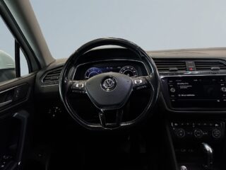 Volkswagen Tiguan Allspace 7-sätes 2.0 TDI 4Motion GT S&V/Drag/Kamera – bild 9