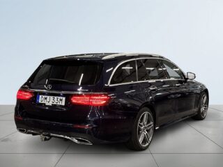 Mercedes-Benz E 220 T d 4MATIC AMG S&V-hjul/Drag/Pano/Burmester/Dvärm – bild 6