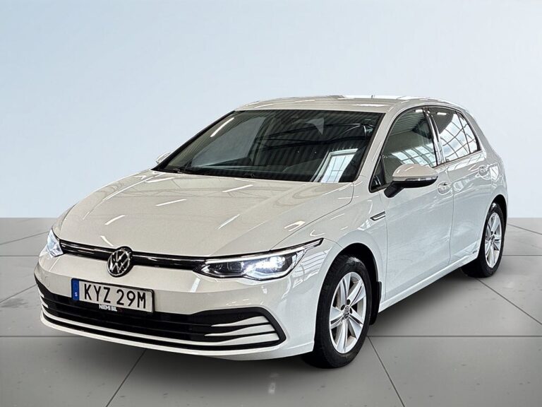 Volkswagen Golf 1.5 eTSI ACT OPF S&V-Hjul/Drag/Pvärm/Carplay/Ambient