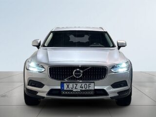 Volvo V90 Cross Country D4 AWD Advanced Edition Drag Dvärm Kamera H/K GPS SoV – bild 2