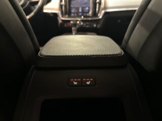 Volvo V90 Cross Country D4 AWD Advanced Edition Drag Dvärm Kamera H/K GPS SoV – bild 17