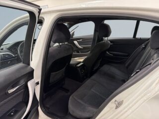 BMW 118I 5-dörr M Sport S&V-hjul/Farthållare/BT/Psens/Rattvärme – bild 13