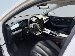 MG 5 Long Range 61.1 kWh Skinn/360/Ad.Fhåll/Navi/Elstolar – bild 7