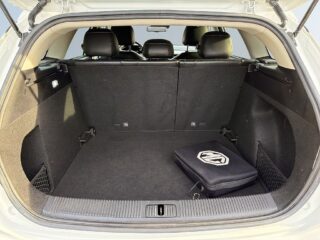 MG 5 Long Range 61.1 kWh Skinn/360/Ad.Fhåll/Navi/Elstolar – bild 12