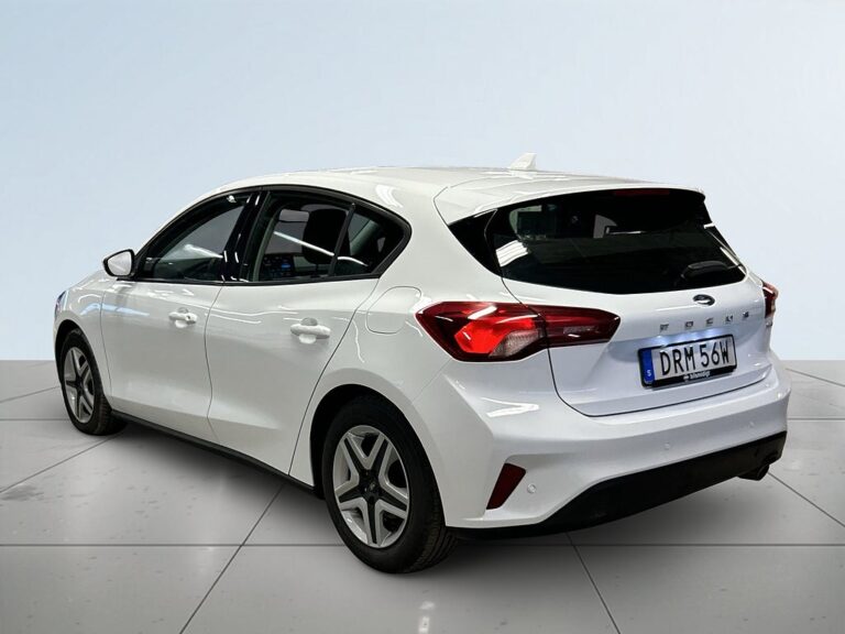 Ford Focus 1.0 EcoBoost Hybrid E85 Powershift MOMS/M-Värm/S&V-Däck