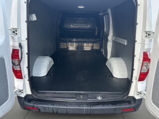 Maxus E-Deliver 3 LWB 50.2 kWh SoV-Däck/Kamera/Psens – bild 12