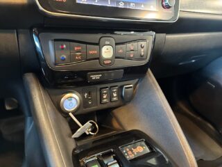 Nissan Leaf S&V-Hjul/360Kamera/BOSE/Rattvärme/Keyless/Adfarthållare – bild 19