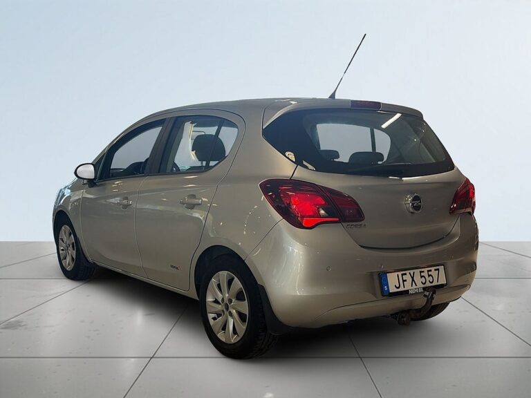 Opel Corsa 5-dörrar 1.4 Dragkrok Motorvärme Rattvärme Kamkedja S&V