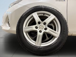 Toyota Auris Hybrid e-CVT Edition 50 S&V/Kamera/Bluetooth/M/Kvärmare – bild 14