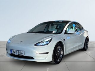 Tesla Model 3 Standard Range Värmare 360 Pano Cockpit Skinn MOMS S&V – bild 16