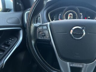 Volvo V40 R-Design Drag/SoV-Däck/Kamera/Psens/MoK-Värmare – bild 18