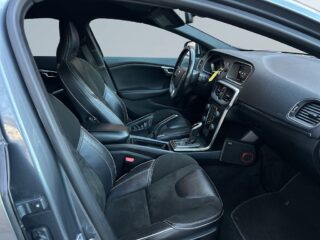 Volvo V40 R-Design Drag/SoV-Däck/Kamera/Psens/MoK-Värmare – bild 10