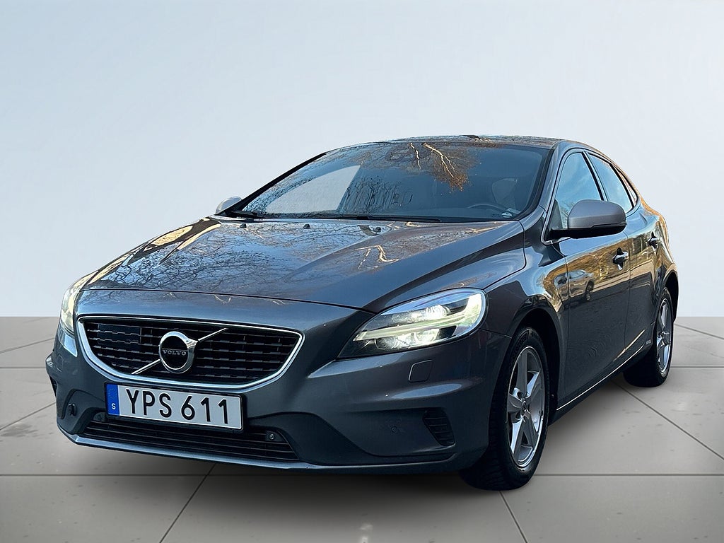 Volvo V40 R-Design Drag/SoV-Däck/Kamera/Psens/MoK-Värmare