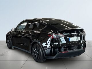 Tesla Model Y Long Range AWD Long Range S&V/Backkamera/Pano/Värmepump – bild 5