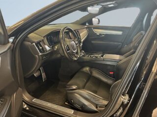 Volvo V90 PLUG-IN T8 AWD R-Design Drag Kamera Värmare CarPlay S&V – bild 7