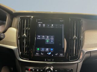Volvo V90 PLUG-IN T8 AWD R-Design Drag Kamera Värmare CarPlay S&V – bild 15
