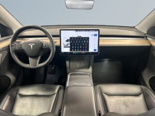 Tesla Model Y Long RangeAWD MOMS/Drag/360°/förkond/skinn/Pano/S&Vdäck – bild 8