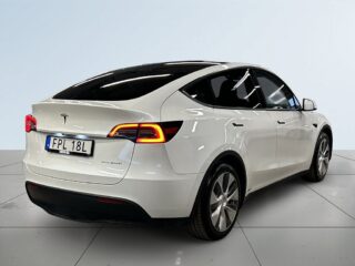 Tesla Model Y Long RangeAWD MOMS/Drag/360°/förkond/skinn/Pano/S&Vdäck – bild 6
