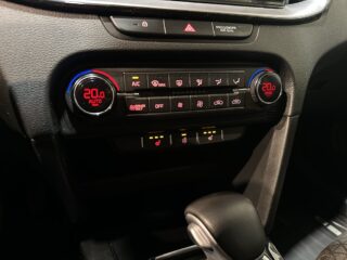 Kia Ceed Sportswagon Plug-in Hybrid Mvärm Kamera CarPlay SoV – bild 19
