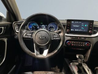 Kia Ceed Sportswagon Plug-in Hybrid Mvärm Kamera CarPlay SoV – bild 9