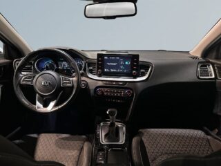 Kia Ceed Sportswagon Plug-in Hybrid Mvärm Kamera CarPlay SoV – bild 8