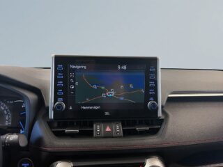 Toyota RAV4 PHEV Style Premium MOMS JBL-ljud Värmare 360° HuD S&V – bild 15