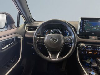 Toyota RAV4 PHEV Style Premium MOMS JBL-ljud Värmare 360° HuD S&V – bild 9