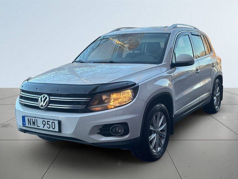 Volkswagen Tiguan 4Motion Track & Style Drag/SoV-Däck/Kamera/Värmare