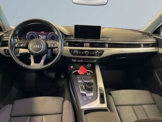 Audi A4 Avant quattro Dragkrok Cockpit Navigation Rattvärme S&V – bild 8
