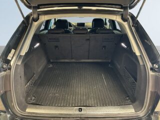 Audi A4 Avant quattro Dragkrok Cockpit Navigation Rattvärme S&V – bild 12