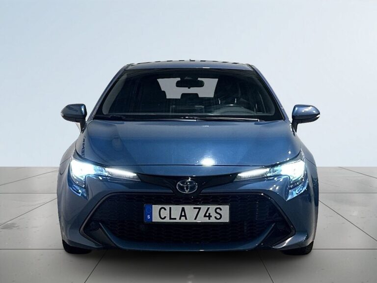 Toyota Corolla Hybrid e-CVT Active Webasto Pvärm Kamera Rattvärme SoV